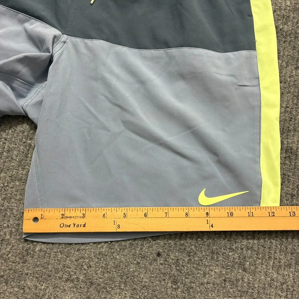 Nike Mens Swim Trunks W32
